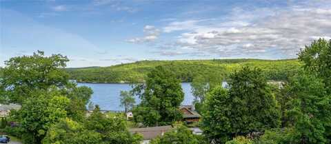 133 W Mombasha Road, Monroe, NY 10950
