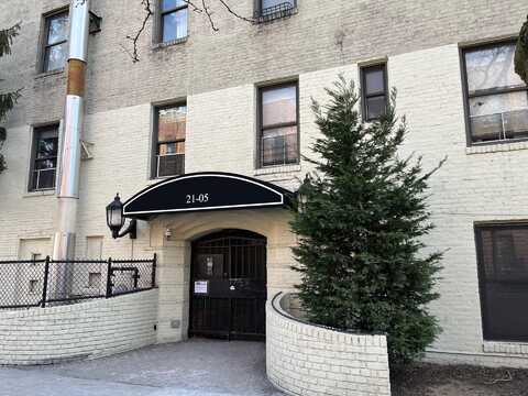 21-05 33rd Street, Astoria, NY 11105