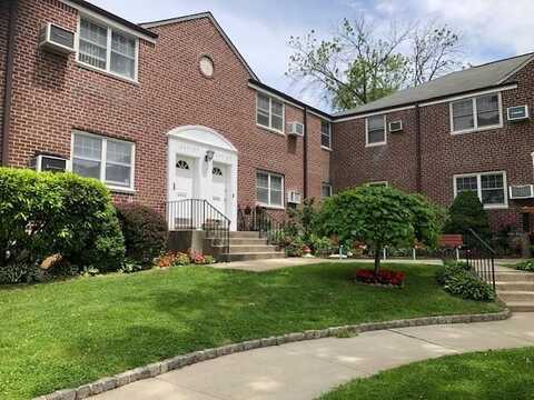 249-29 64 Avenue, Little Neck, NY 11362
