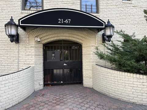 21-67 33rd Street, Astoria, NY 11105