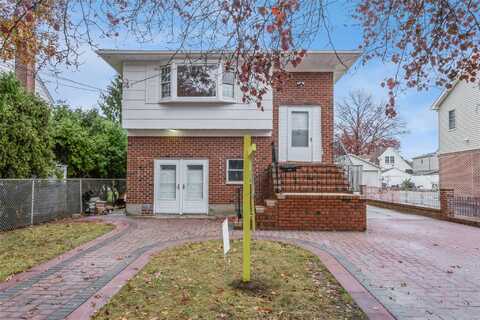 112 Hillside Boulevard, New Hyde Park, NY 11040