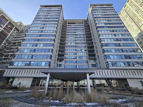 3440 N LAKE SHORE Drive, Chicago, IL 60657