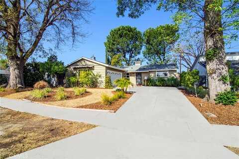 23927 Gilmore Street, West Hills, CA 91307