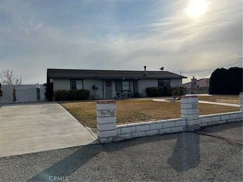 17775 Hackberry Street, Hesperia, CA 92345