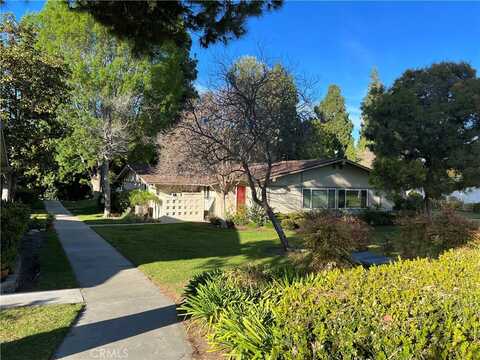 241 Calle Aragon, Laguna Woods, CA 92637