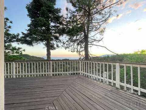 2702 Thule Lane, Running Springs, CA 92382