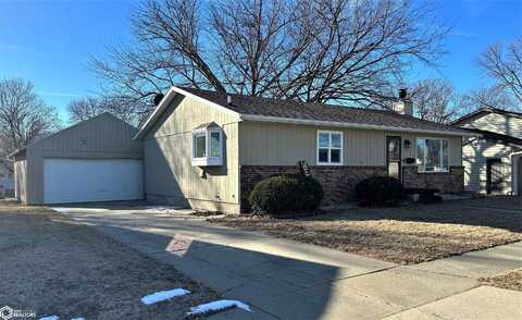 1214 E Linden Street, Algona, IA 50511