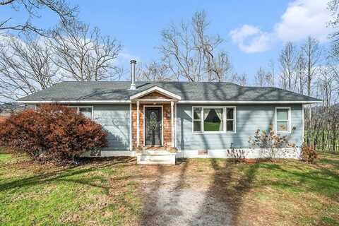 35 Barnard Road, Dillard, GA 30537