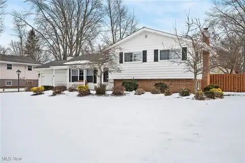 6287 Meadowbrook Drive, Mentor, OH 44060