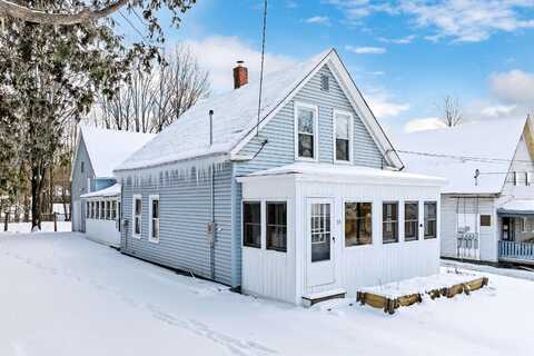 53 Maple Street, Newport, NH 03773