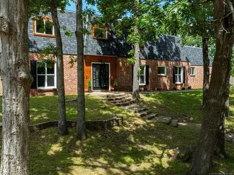 2936 Ridge Road, Bartlesville, OK 74006