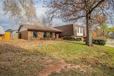 6309 Lansbrook Lane, Oklahoma City, OK 73132