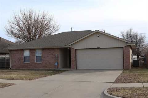 904 NW 19th Street, Moore, OK 73160