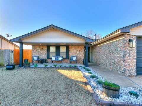 1006 NE 10th Street, Moore, OK 73160