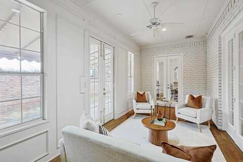 1000 Villa Drive, Fort Worth, TX 76120