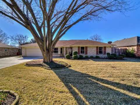 5705 Rio De Janeiro Circle, North Richland Hills, TX 76180