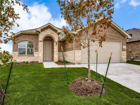 8944 Devonshire Drive, Fort Worth, TX 76131