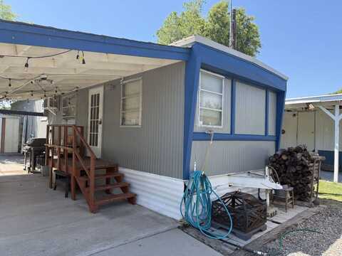 8 Hooks, Brule, NE 69127