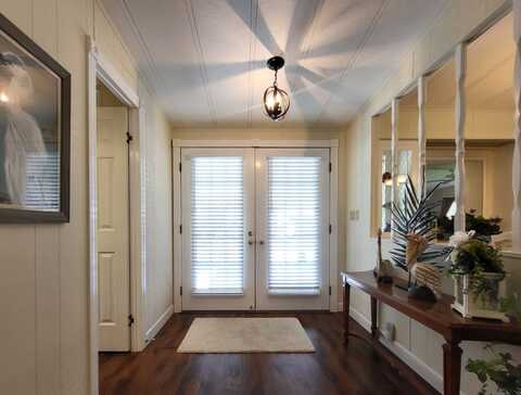 5635 Camelford Drive, Sarasota, FL 34233