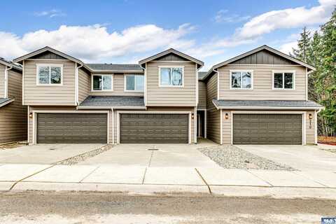 208 Creekside Dr, Port Angeles, WA 98362