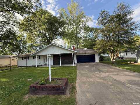 1117 E ASH Street, Herrin, IL 62948