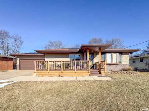 209 W GLEN Street, East Peoria, IL 61611