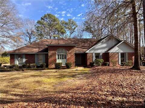 166 Acorn Court, Smiths Station, AL 36877