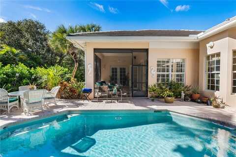 1137 Governors Way, Vero Beach, FL 32963
