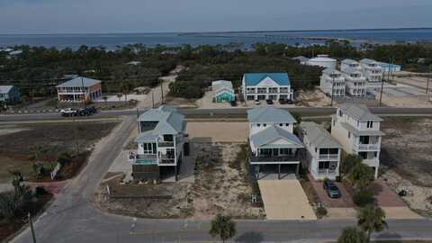 251 W Gorrie Dr, St. George Island, FL 32328