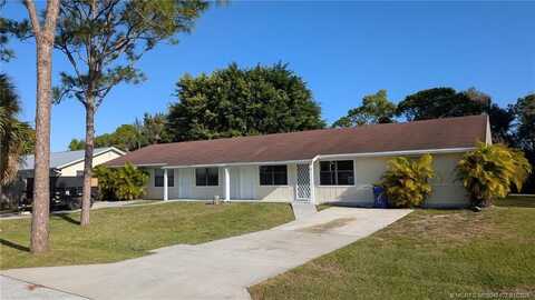 3741 SE Dixie Ross Street, Stuart, FL 34997