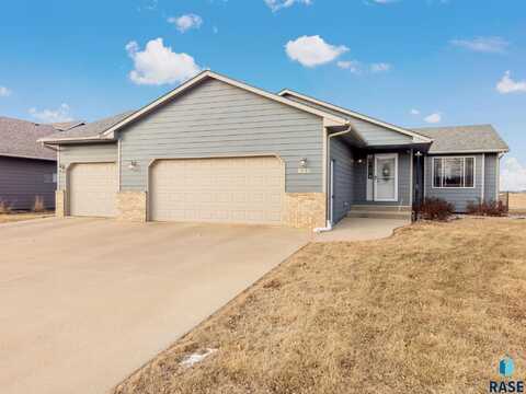 620 St Gregory St, Harrisburg, SD 57032