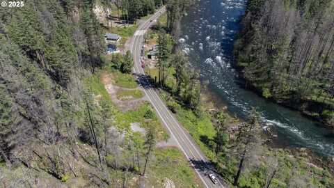 47901 MCKENZIE HWY, Vida, OR 97488
