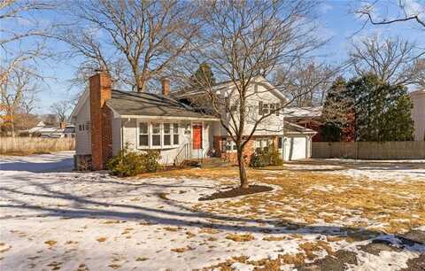 305 Reservoir Avenue, Lincoln, RI 02865