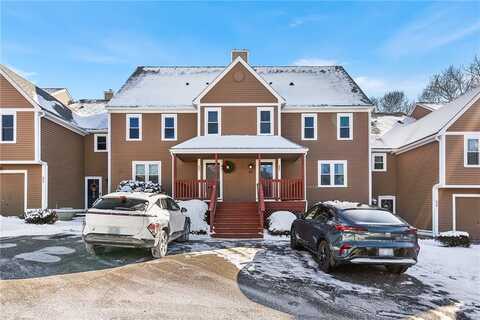 604 Brookhaven Lane, Woonsocket, RI 02895