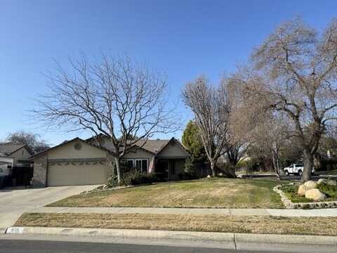 805 Eton Avenue, Lemoore, CA 93245