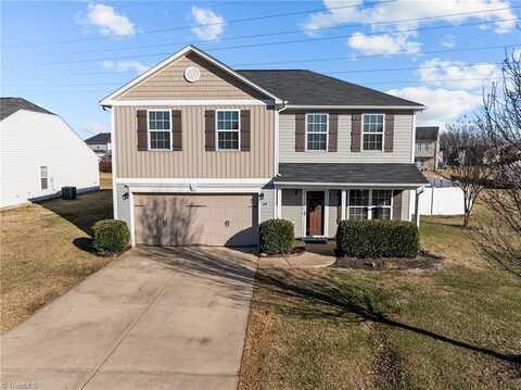 4322 Wyoming Court, Thomasville, NC 27360