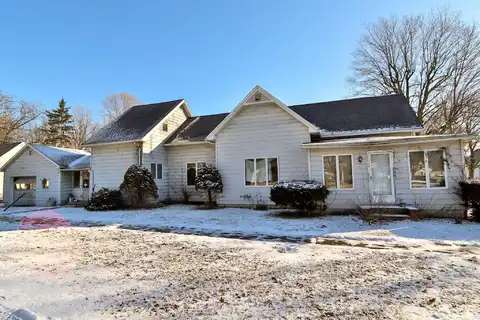 367 N Monroe, Camden, IN 46917