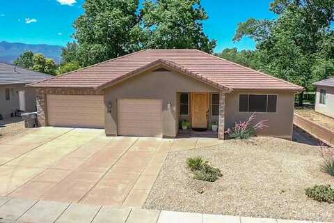 36 W Center ST, La Verkin, UT 84745