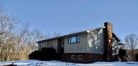 1022 Monaca Rd, Centertown, PA 15061