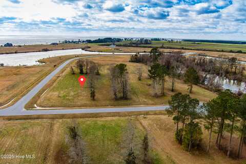 108 Royal Tern Way, Hertford, NC 27944