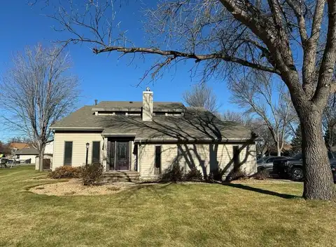 1631 Carlton Court, Aberdeen, SD 57401