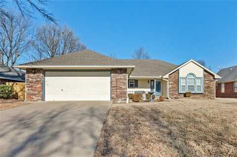 3503 Hemlock ST, Rogers, AR 72756