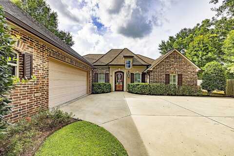 121 Gentle Oak Boulevard, Schriever, LA 70395