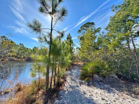 5224 Kingston Boulevard, Panama City, FL 32408