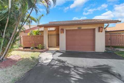 6444 Royal Woods, FORT MYERS, FL 33908