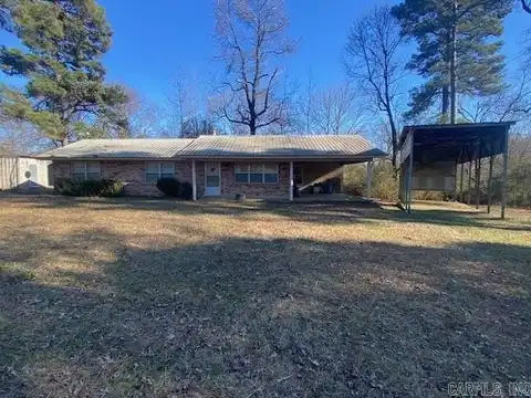 759 Spring Lake Road, Hope, AR 71801