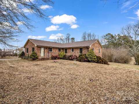 7392 Reeps Grove Church Road, Vale, NC 28168