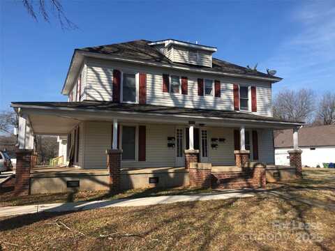 223 E Glendale Avenue, Mount Holly, NC 28120