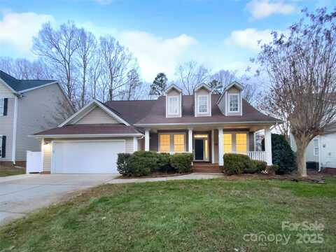 8249 Chatham Oaks Drive, Concord, NC 28027