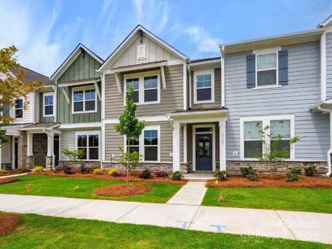 10121 Mamillion Drive, Huntersville, NC 28078